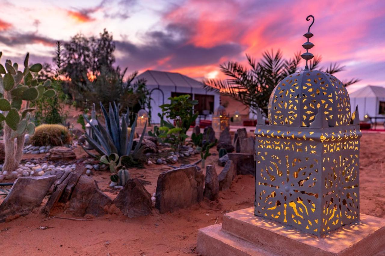 Caravanserai Luxury Desert Tented Camp Мерзуга Экстерьер фото