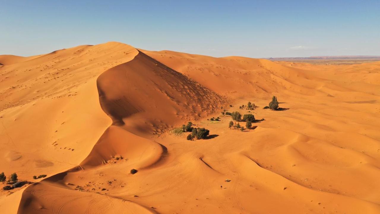 Caravanserai Luxury Desert Tented Camp Мерзуга Экстерьер фото