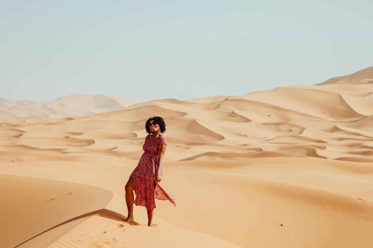 Caravanserai Luxury Desert Tented Camp Мерзуга Экстерьер фото