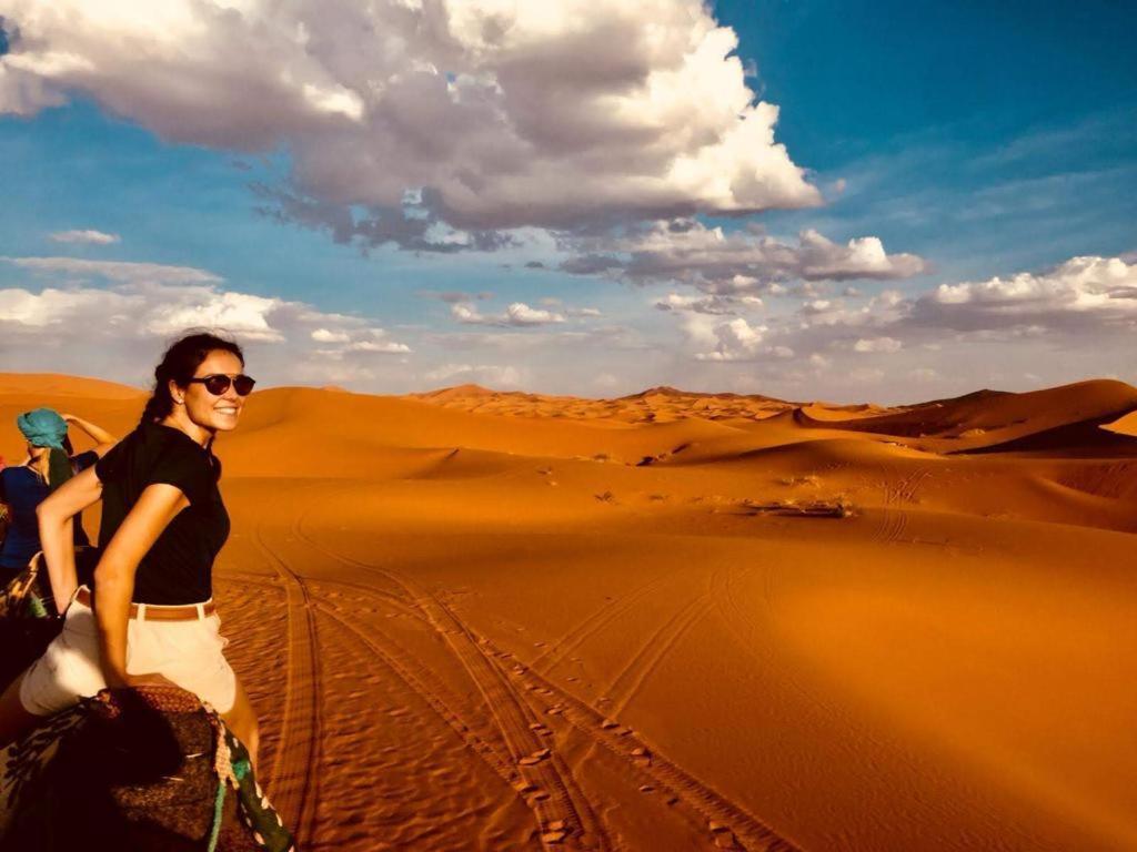 Caravanserai Luxury Desert Tented Camp Мерзуга Экстерьер фото