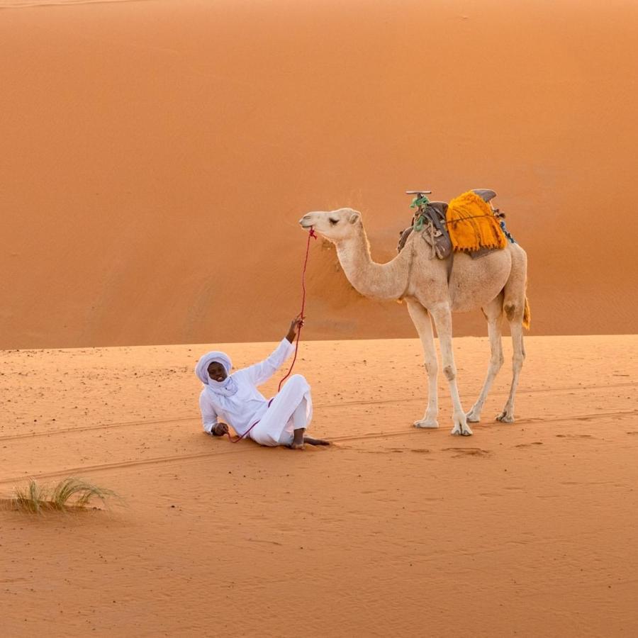 Caravanserai Luxury Desert Tented Camp Мерзуга Экстерьер фото