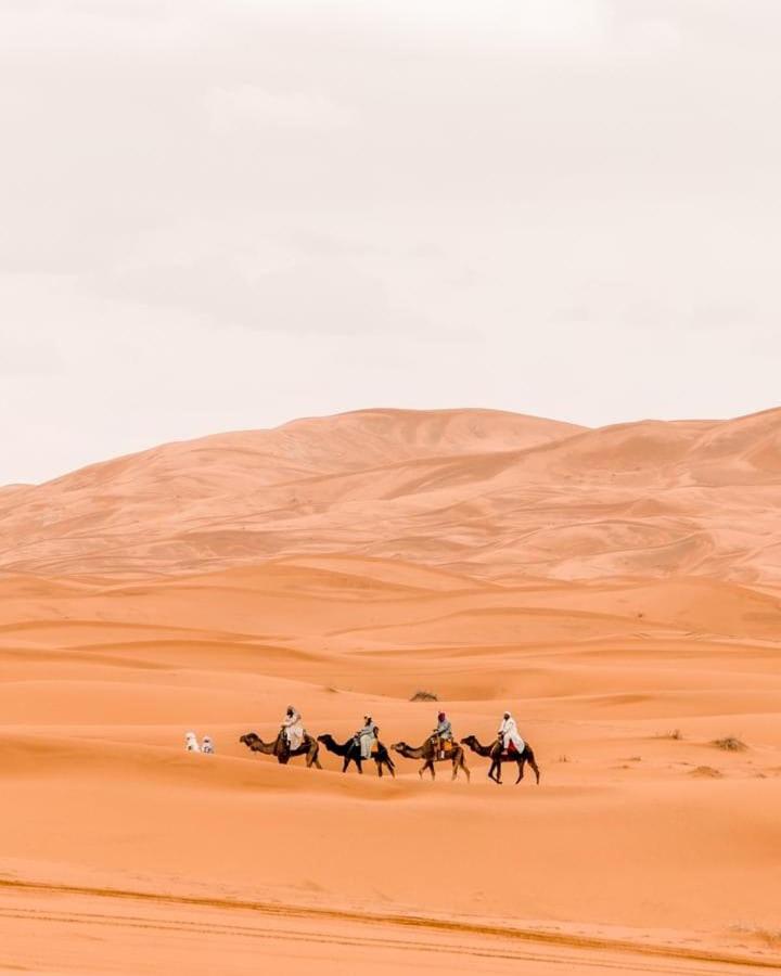 Caravanserai Luxury Desert Tented Camp Мерзуга Экстерьер фото